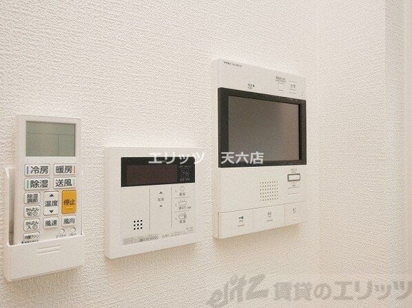 セレニテ中崎町リアンの物件内観写真